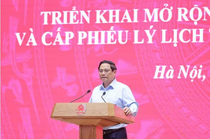   Thủ tướng Phạm Minh Chính: Chuyển đổi số đã đến từng ngõ, từng nhà, từng đối tượng